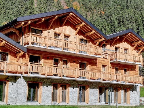 Hameau des Prodains is 5 cosy, modern and alpine apartments